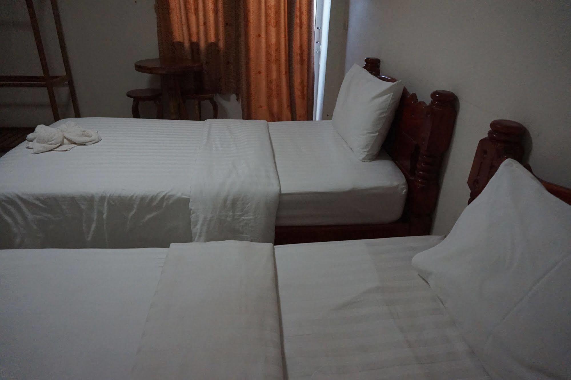 Hotel Gongaew Mansion Ubon Ratchathani Exterior foto